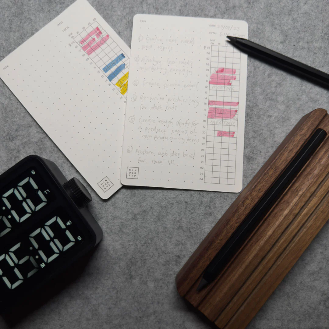 Card & Pencil Tray - Image 7